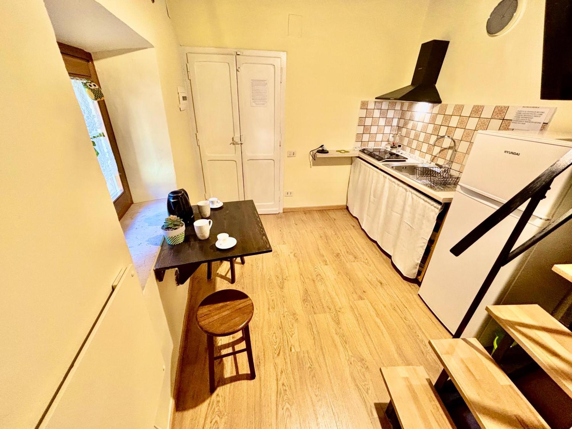 Red House Apartment Gubbio Bagian luar foto